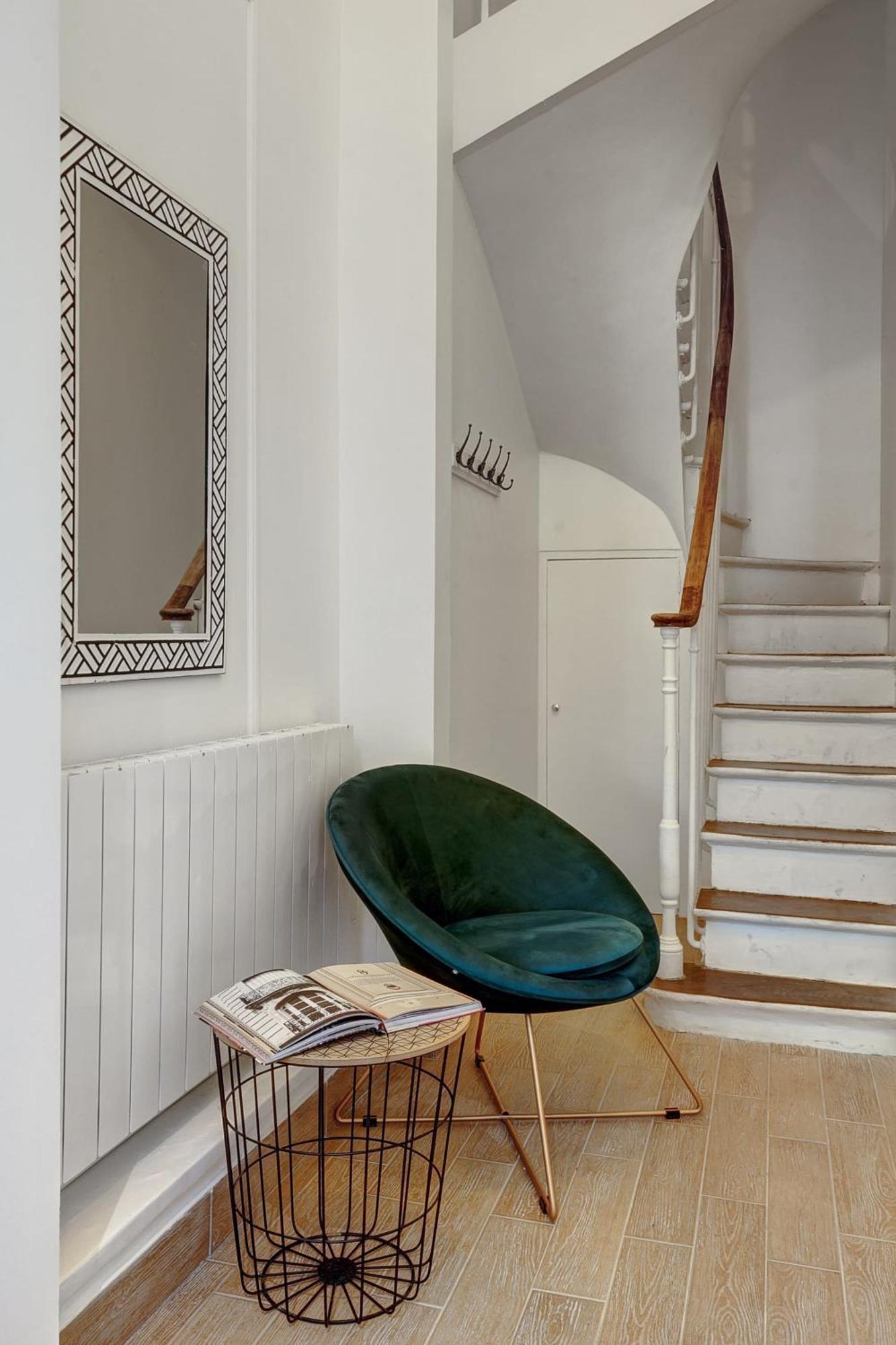 Champs-Elysees - 2Br With Balcony - Cityapartmentstay Paris Exterior photo